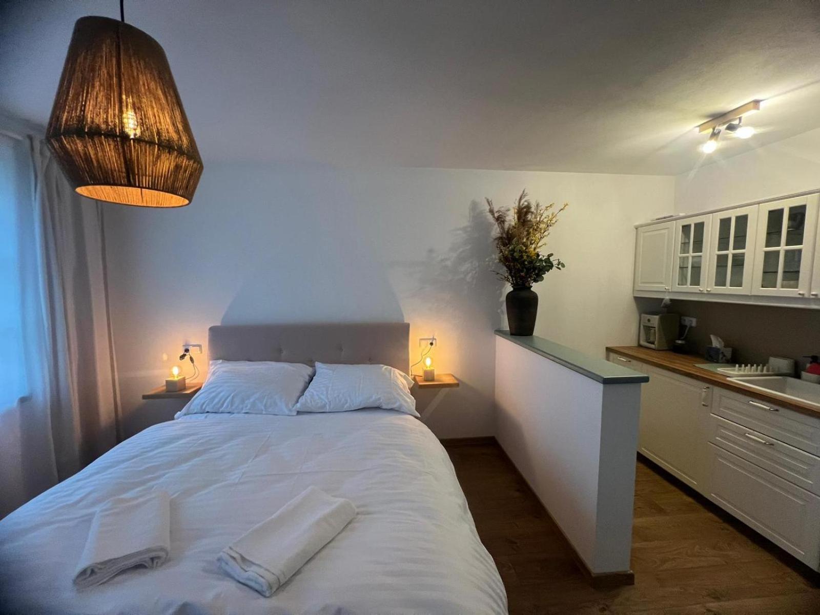 Soul Apartments Микулов Экстерьер фото